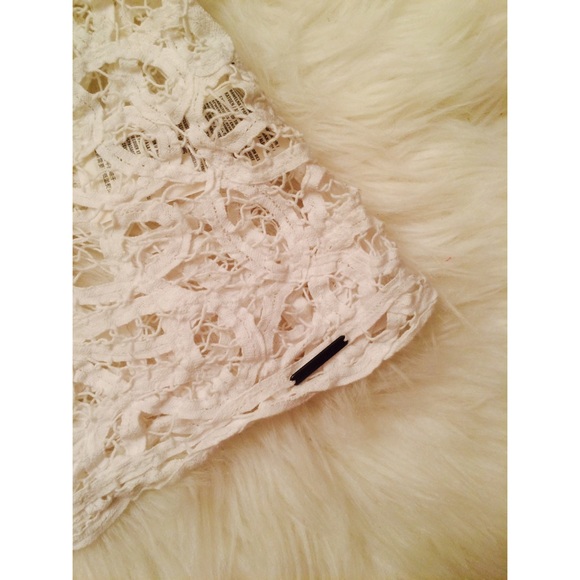 👸 AF lacy top 👸 - Picture 2 of 4