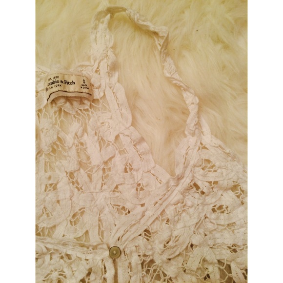 👸 AF lacy top 👸 - Picture 3 of 4