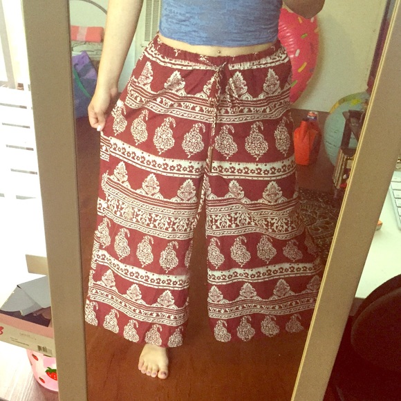 Foreign Exchange Harem flowy pants