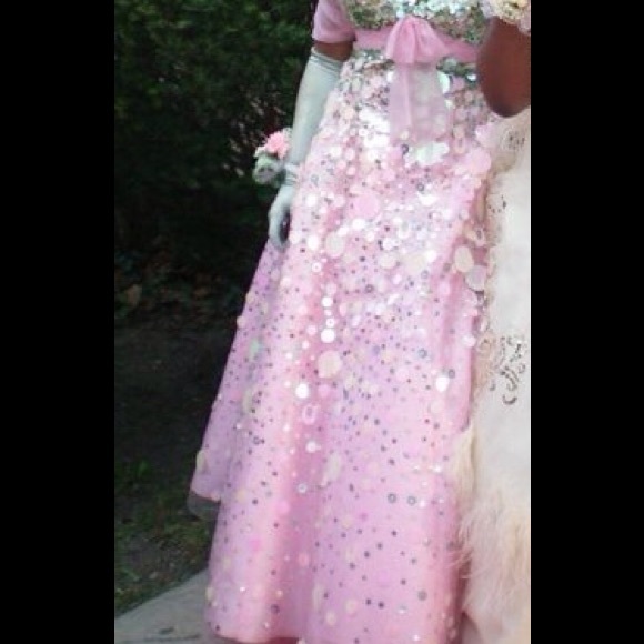 Prom dress - Picture 2 of 4