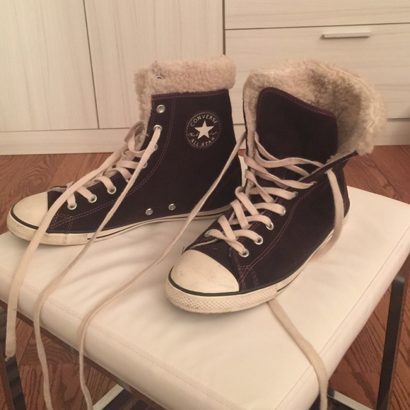Converse sneaker