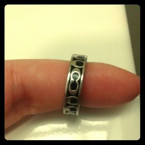 Coach Ring