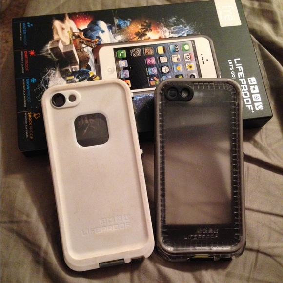 2 life proof cases