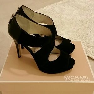 MICHAEL Michael Kors Elena Cross Strap Pumps