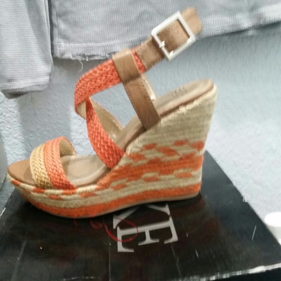 SOLD ON ANOTHER SITE