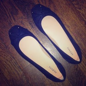 Navy blue flats