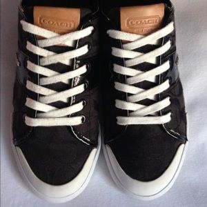 Authentic Coach 'Barrett' shoes