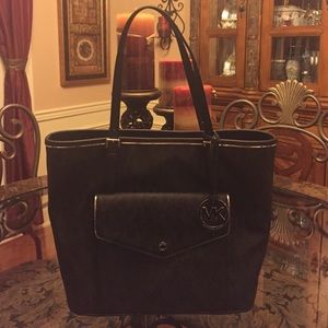 Michael Kors  tote