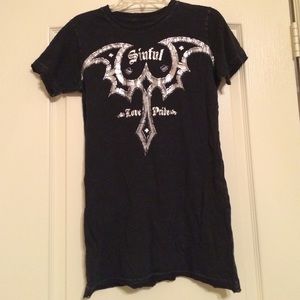 **Price Lowered**Sinful black Medium shirt
