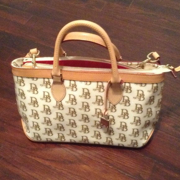 Dooney and Bourke bag
