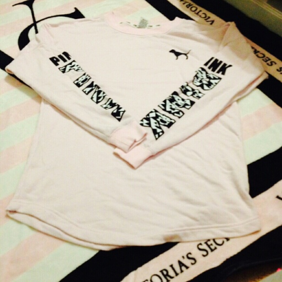PINK Victoria's Secret Tops - Baby pink AZTEC crew