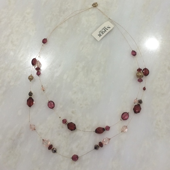 Beaded wire necklace