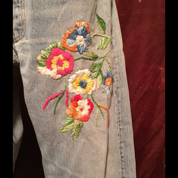 FLORA LEVIS! - Picture 2 of 3