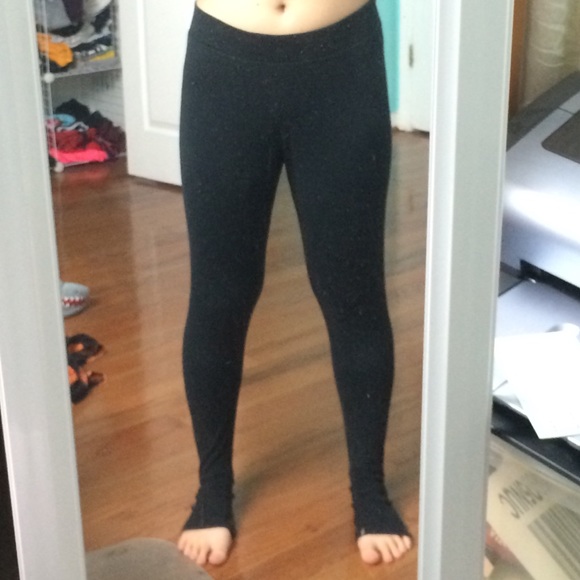 Black leggings