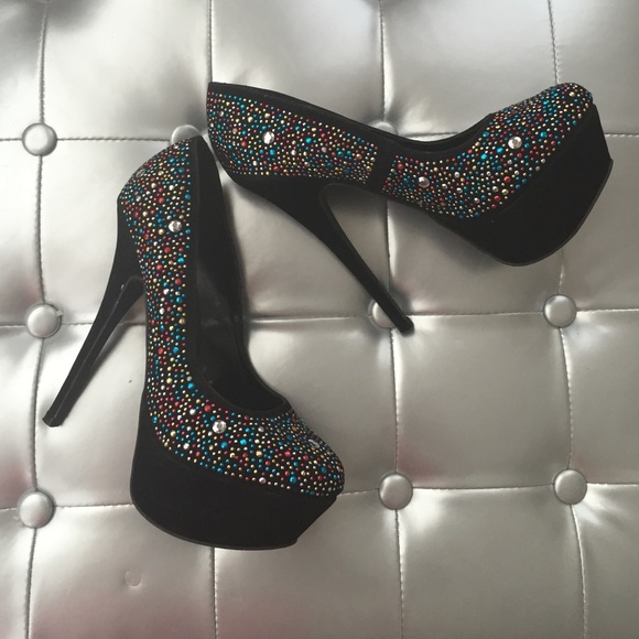NWT Multicolored jeweled black heels - Picture 2 of 5