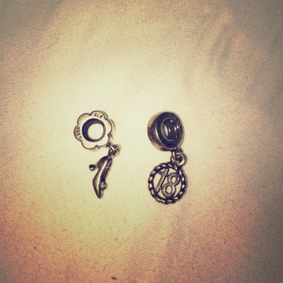 Pandora shoe and 18 charms