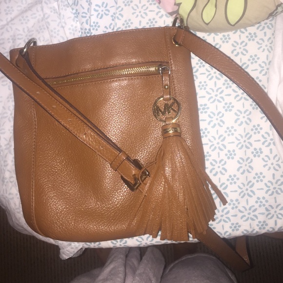 Micheal Kors purse