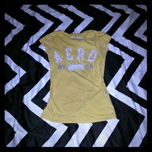 🌟Aeropostle bright yellow Tshirt🌟