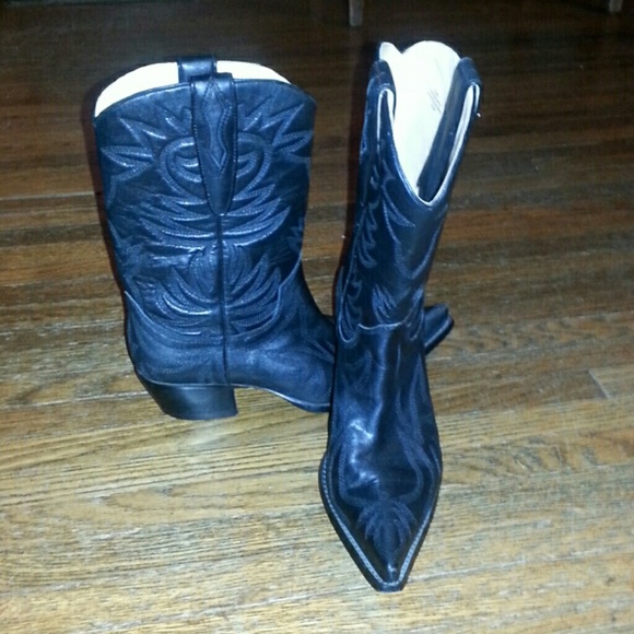 SexyCowgirl! GUESS Black Punk Cowboy Boots 6.5