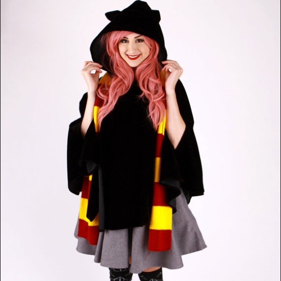 Black Velvet Kitty Cloak