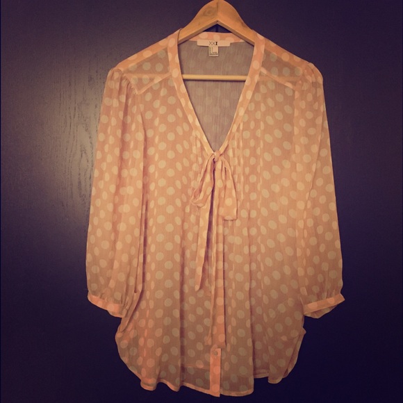 FOREVER 21 Top - Picture 1 of 4