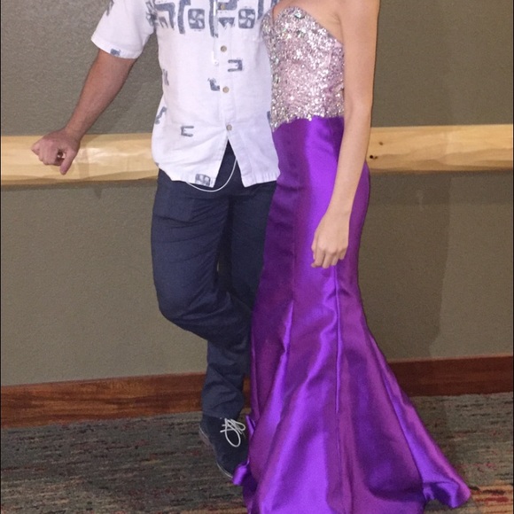 Prom Dress - Picture 2 of 3