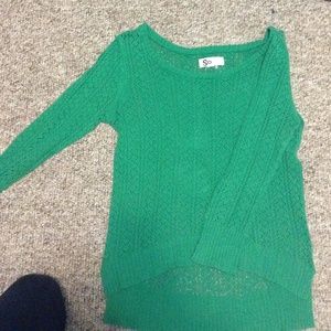 Green knit long sleeve shirt