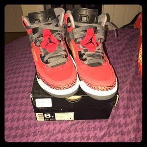 Jordan Spizike GS Sz 6