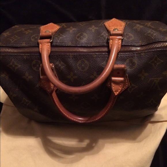 Louis Vuitton Speedy 30