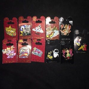 @mona81 bundle Disney Pins