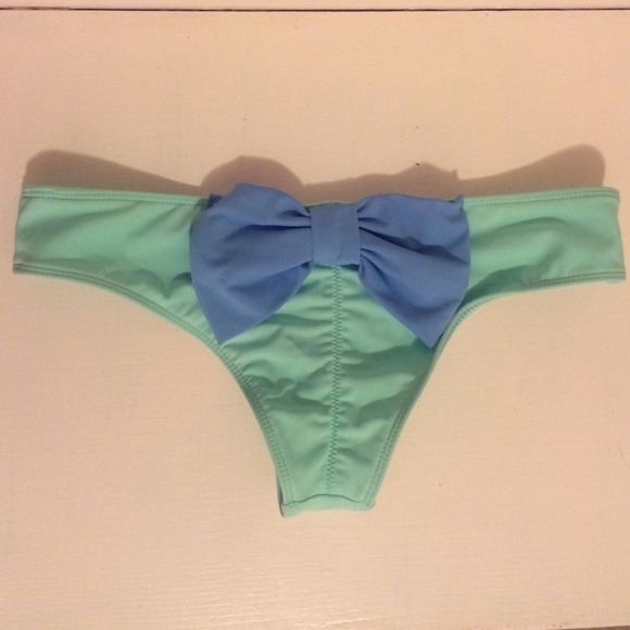 Hollister Other - Cheeky Bow Backed Hollister Co. Swim Bottom XS