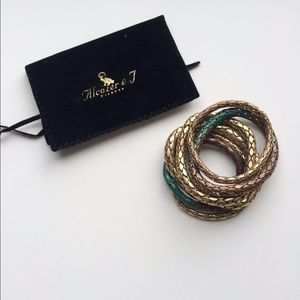 Gold Set of bracelets