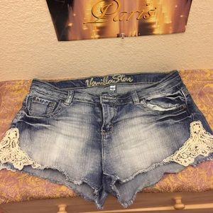 Lace Jean shorts!