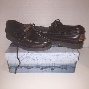 Size 9 Mens Sperrys.
