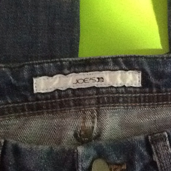 ⬇️⬇️JOE'S JEANS. BOOT LEG CUT ⬇️⬇️ - Picture 2 of 4