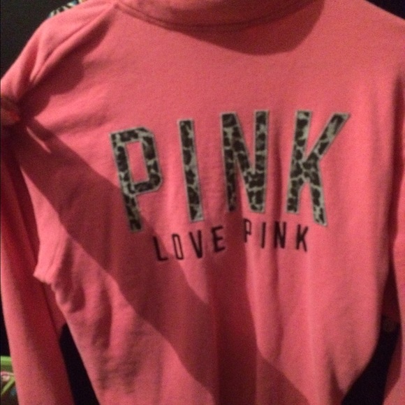 VS half zip hoodie