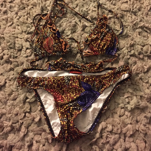 Swim suit