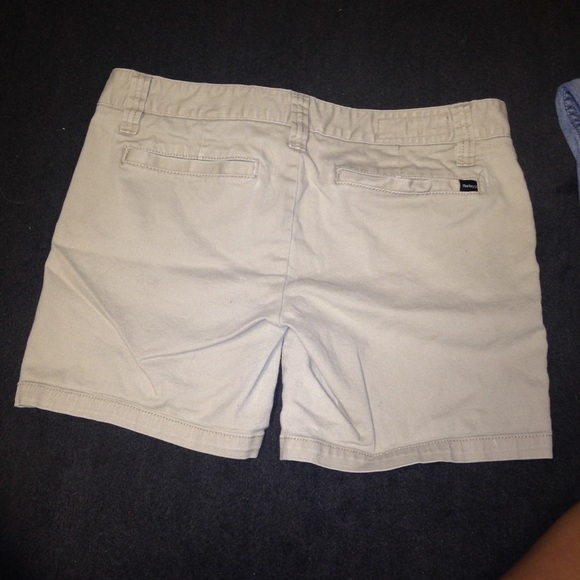 Woman's Hurley Khaki Shorts - Picture 3 of 4