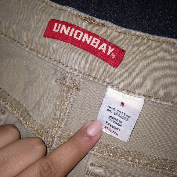 Khaki Shorts - Picture 3 of 3