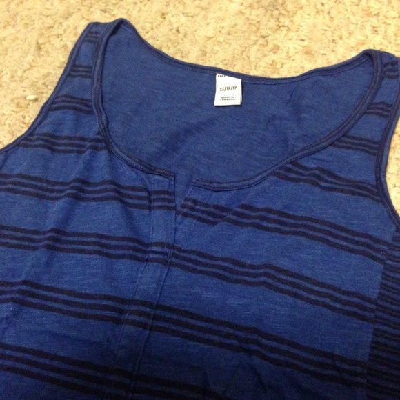 Tank top - Picture 2 of 5