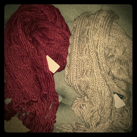 Forever 21 scarves