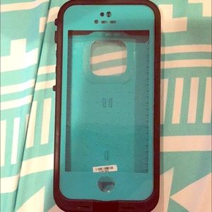 iPhone 5/5s lifeproof case