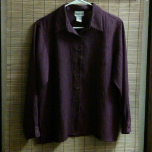 🆕 Purple Blouse 👚