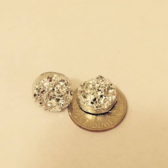 4 pairs x $20 - Picture 3 of 3