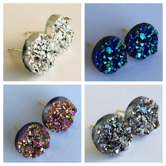 4 pairs x $20 - Picture 2 of 3