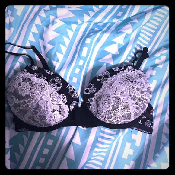 Black Lace and Skulls Bra
