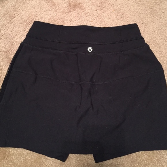 Lulu tennis skirt