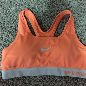 Nike Pro padded sports bra