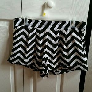 Black and white stripe shorts