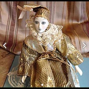 MUSICAL CERAMIC GOLDEN CLOWN (for Irme2)